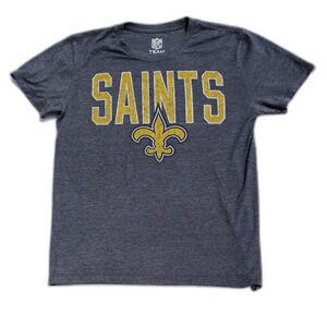 NFL Team Apparel New Orleans Saints t-shirt. Size M